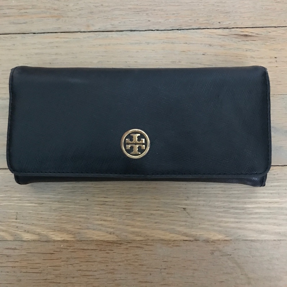 Tory Burch wallet